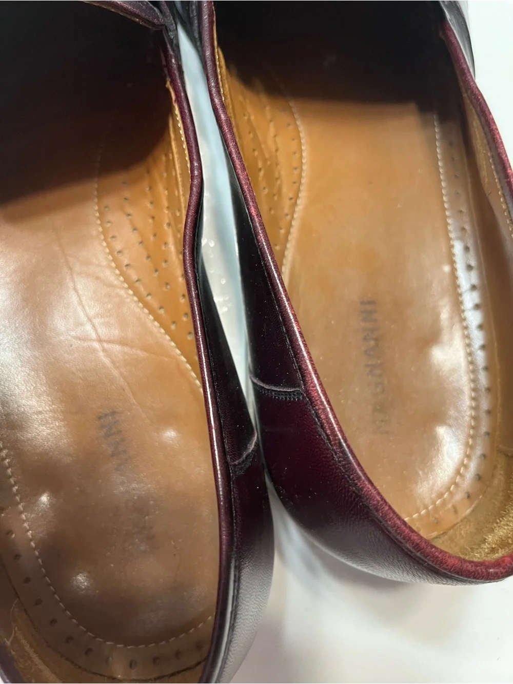 Magnanni hand finished